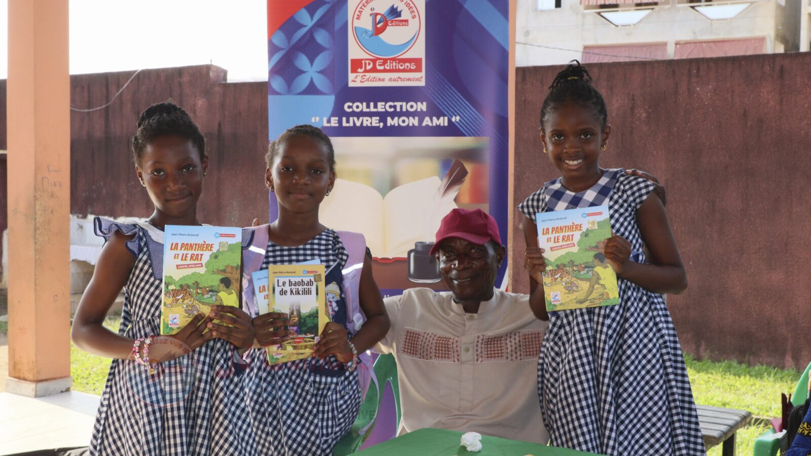 Caravane du livre et de la lecture 2023 / L’étape du Cours Secondaire Méthodiste John Wesley d’Angré