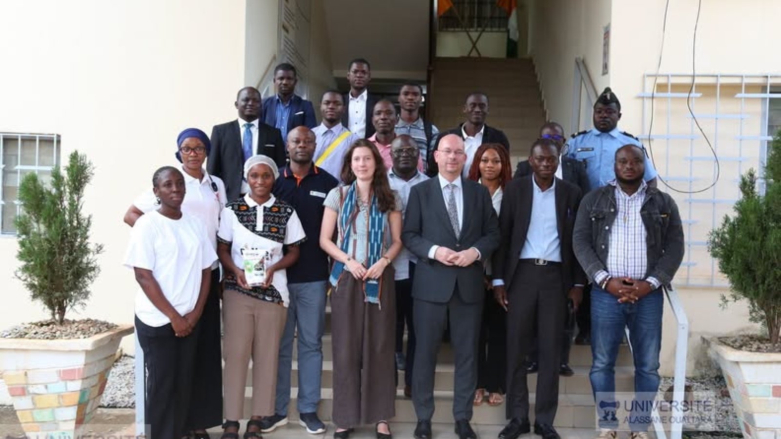 UAO : L'Ambassadeur des Pays-Bas présente le programme Orange Corners aux étudiants