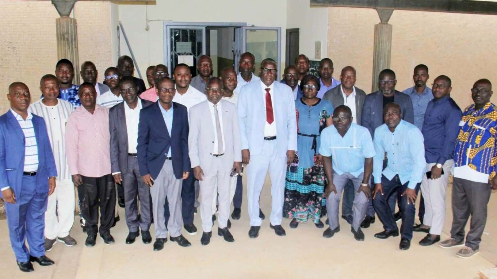 Yamoussoukro renforce les capacités des encadreurs en Physique-Chimie et SVT