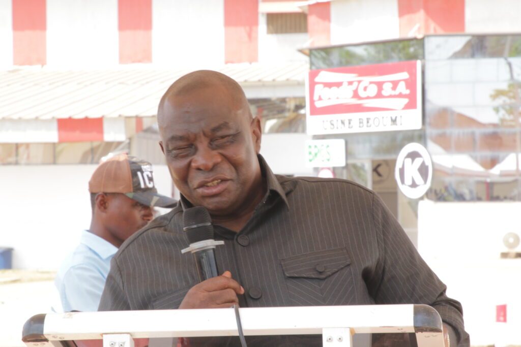 Le Ministre d’État, Kouassi ADJOUMANI célèbre le cinquième anniversaire de Food’s Co S.A et salue l’essor de la transformation de l’anacarde en Côte d’Ivoire