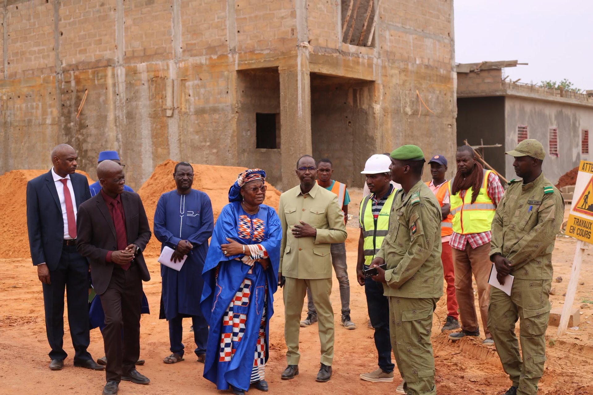 Niger / Visite des travaux de construction du Collège Scientifique de Niamey