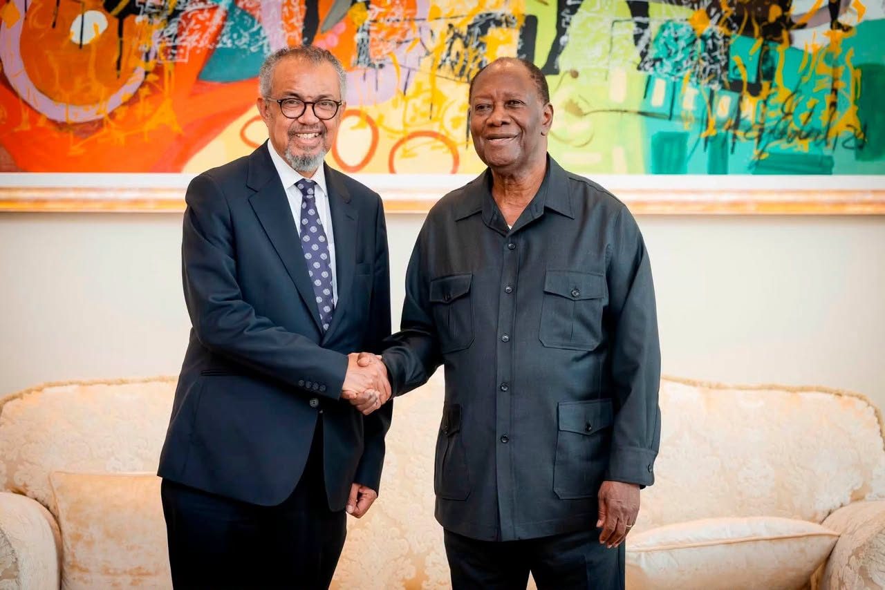 Coopération : Le Président Alassane Ouattara échange avec le Directeur général de l’OMS, Dr Tedros Adhanom Ghebreyesus