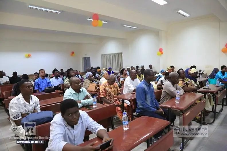 Université Alassane Ouattara : Les soutenances de Master clôturent l&amp;amp;amp;amp;#039;année académique 2025-2026