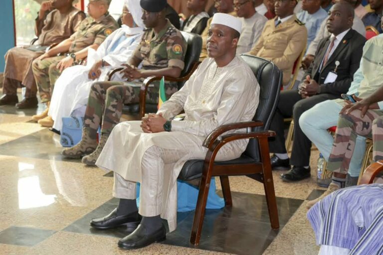 Mali / Signature à la primature d’une convention stratégique entre l’AGEFAU et les ministères en charge de l’éducation et de l’emploi
