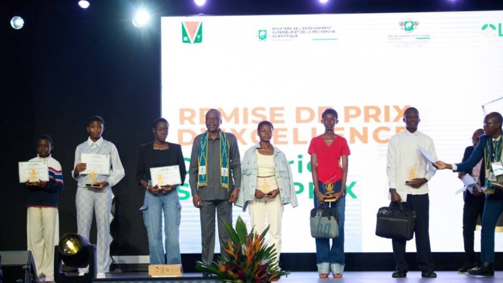 Prix d’excellence : Bouaké honore ses meilleurs élèves